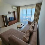 Apartment Oasis Four *